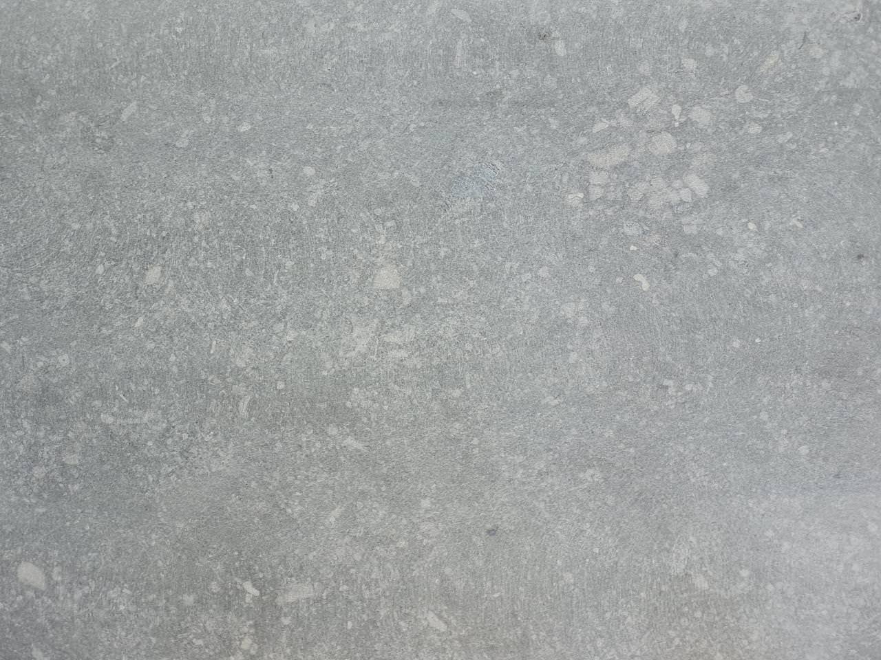 Belgisch hardsteen betonlook natuursteen vensterbank